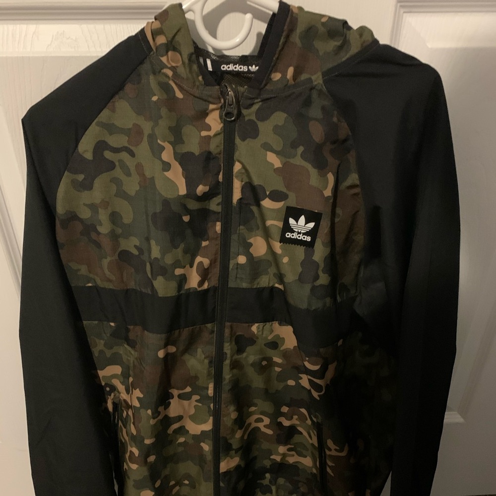 Men’s Medium Adidas Windbreaker